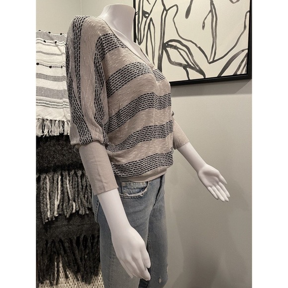 NWT- Living Doll Women Scoop Neck Striped Dolman Pullover Sweater L - Picture 2 of 6